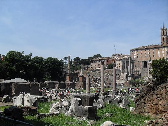 Forum Romanum Entrance