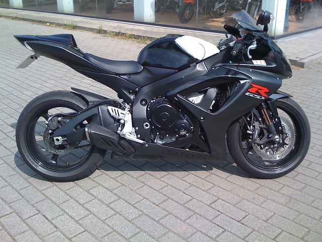 Gsxr 750 K8