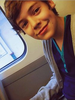 Harry Styles Young Pictures