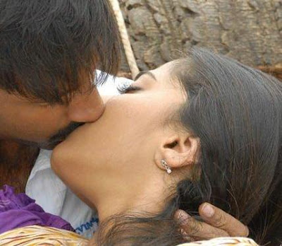 Hot Kiss Images Download