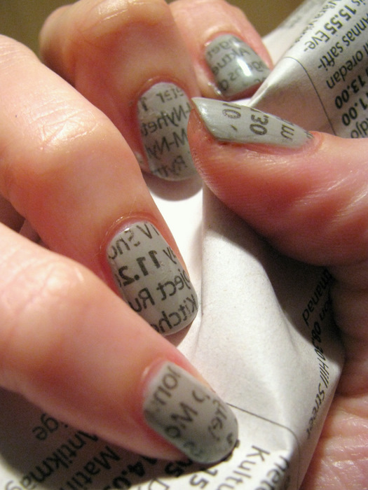 How To Do Newspaper Nails With Vodka