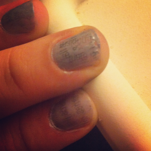 How To Make Newspaper Nails Without Rubbing Alcohol