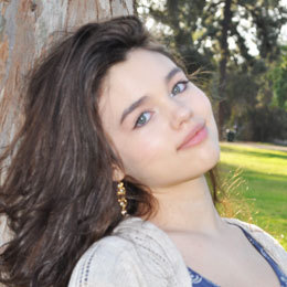 India Eisley