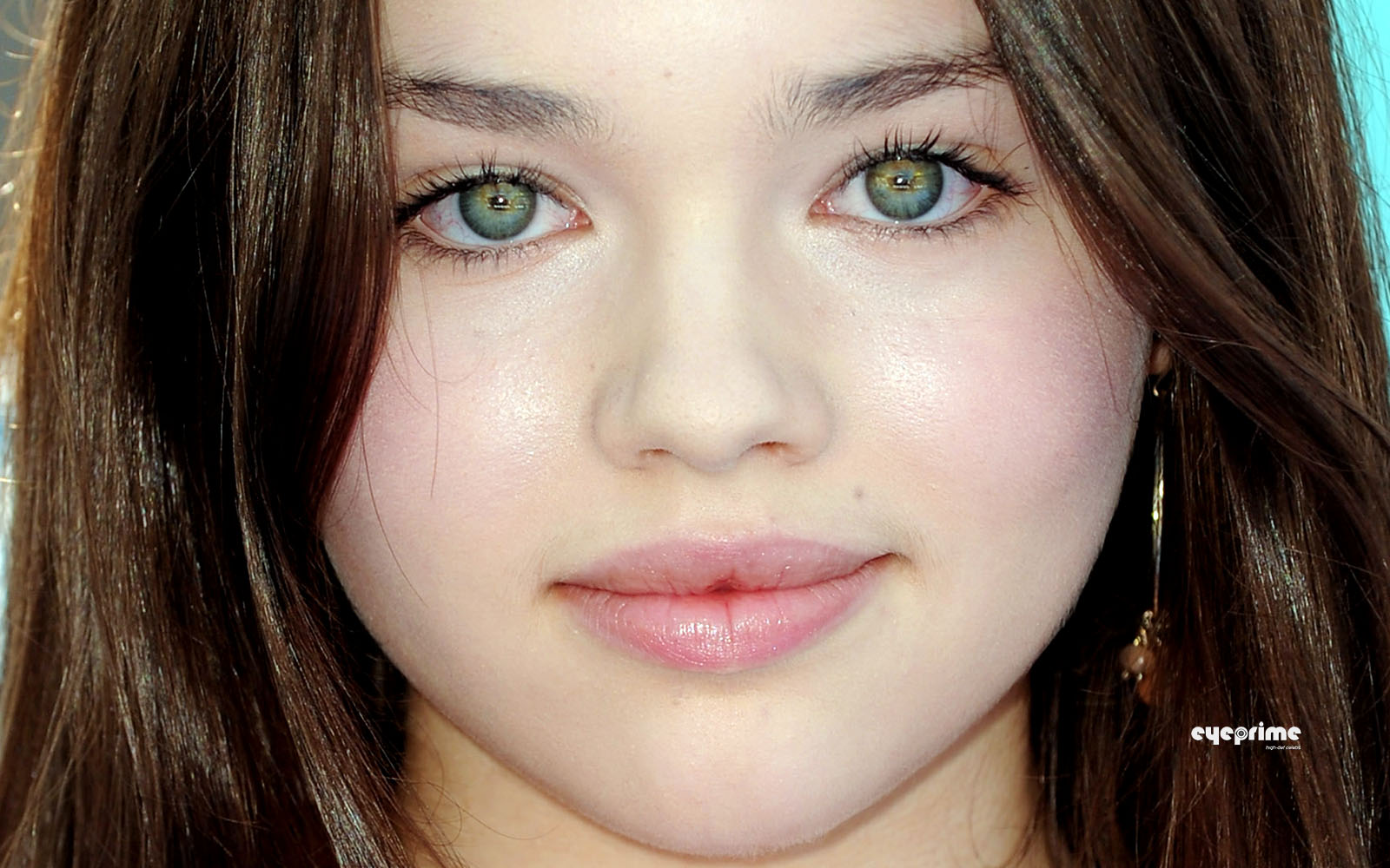 India Eisley Hot Pics