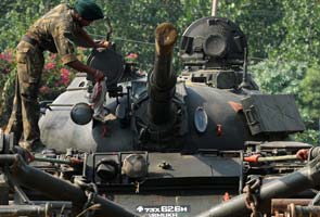 Indian Army Guns Photos