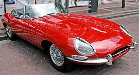 Jaguar E Type V12 Performance