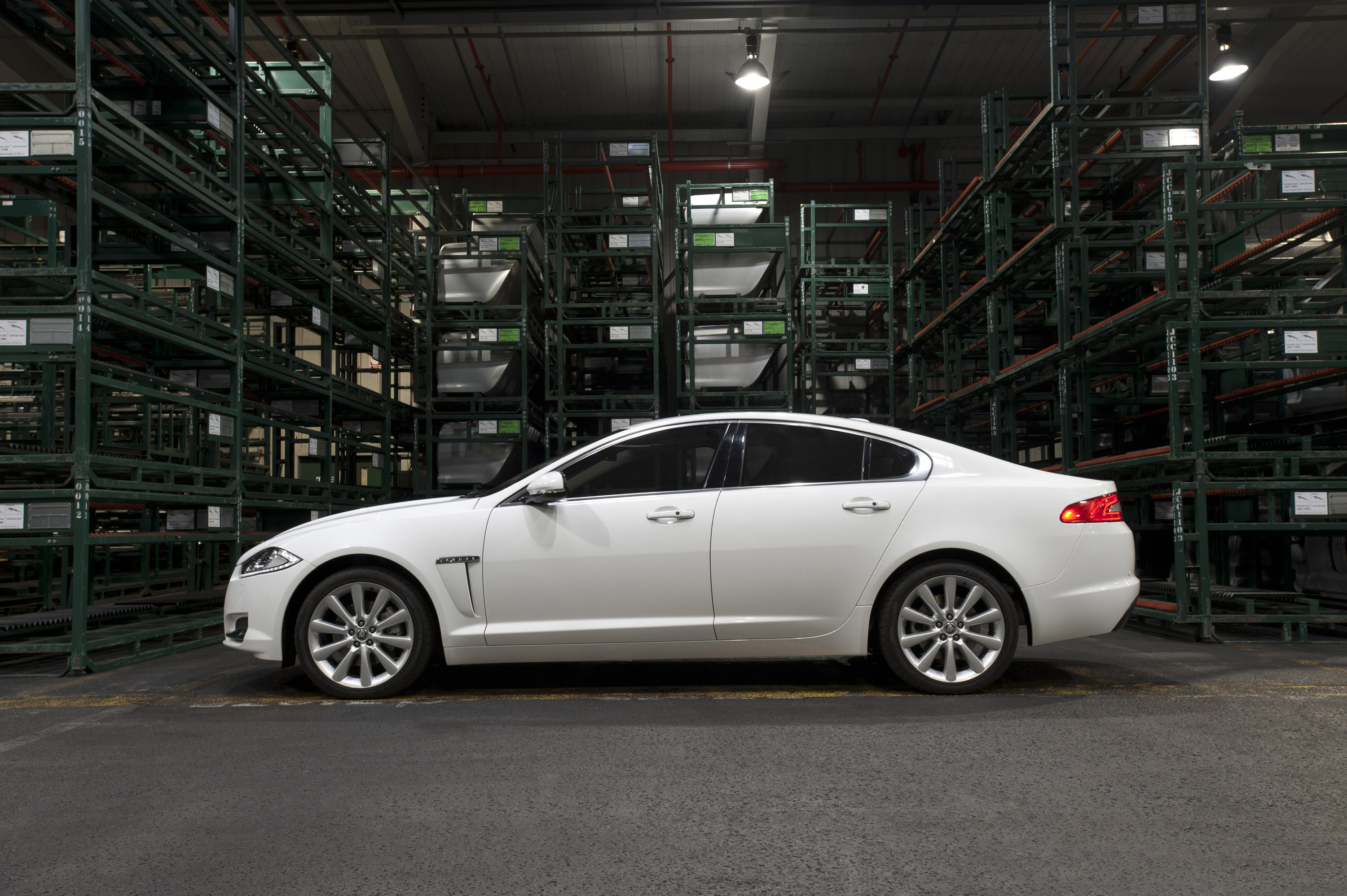 Jaguar Xf Coupe 2012