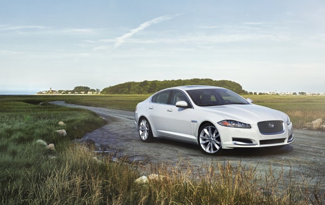 Jaguar Xf Coupe 2013