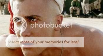 Jake Gyllenhaal Jarhead Santa