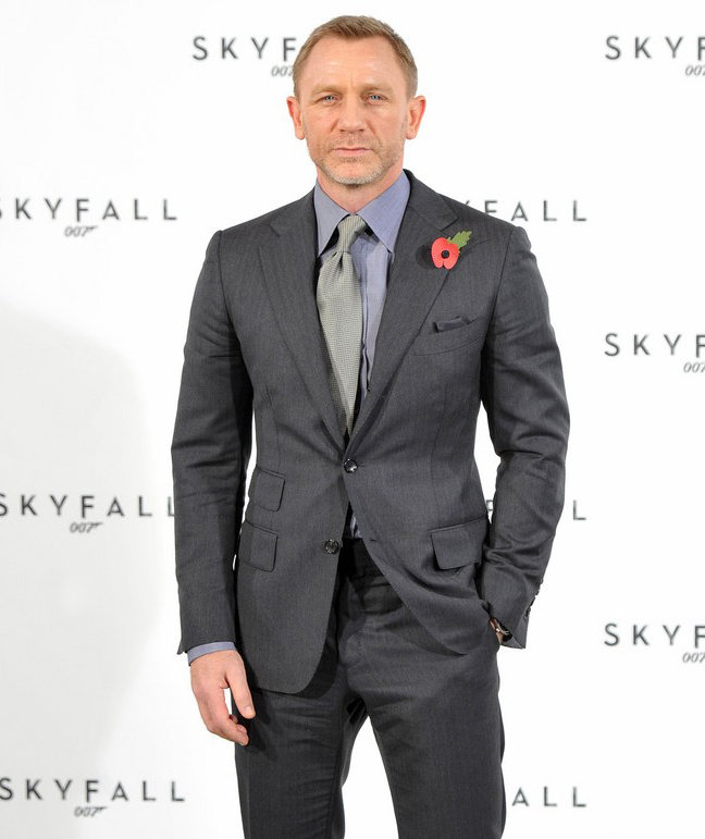 James Bond Daniel Craig Suit