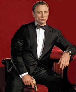 James Bond Daniel Craig Tuxedo Casino Royale