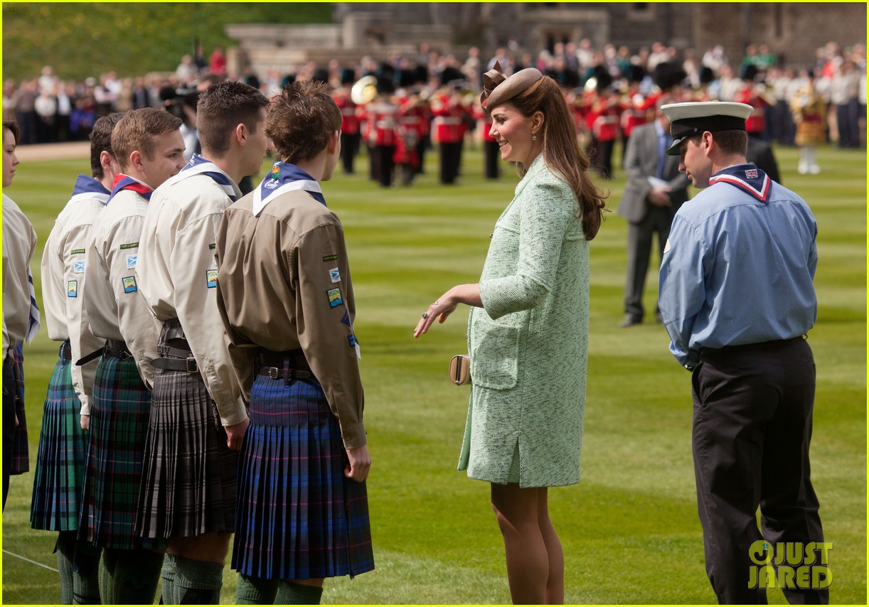 Kate Middleton Baby Bump Photos 2013