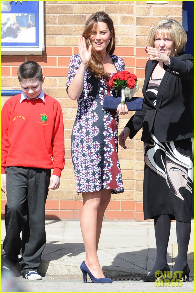 Kate Middleton Baby Bump Photos 2013