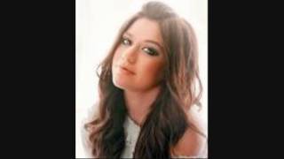 Kelly Clarkson Because Of You Lyrics Youtube