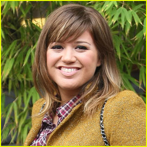 Kelly Clarkson Fat 2012