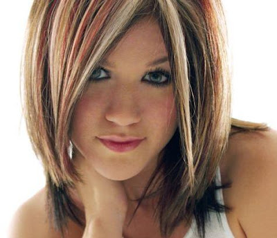 Kelly Clarkson Hairstyles For Round Faces