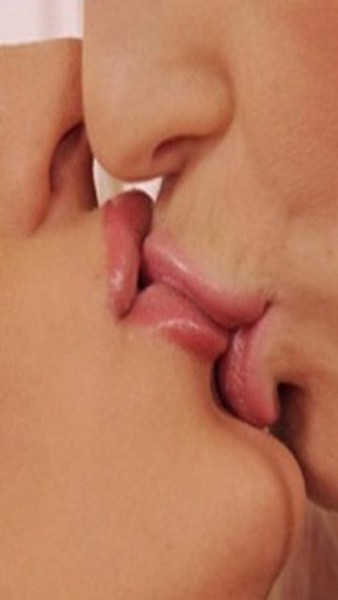 Kiss Lips Images