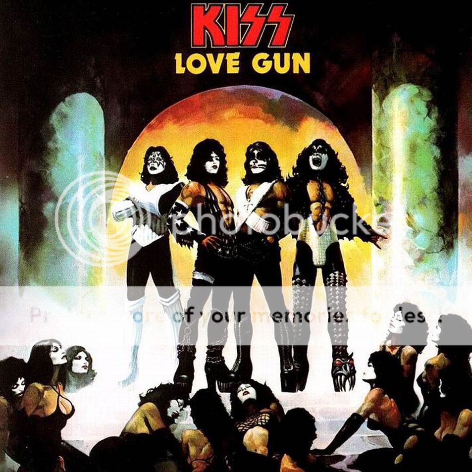 Kiss Love Gun