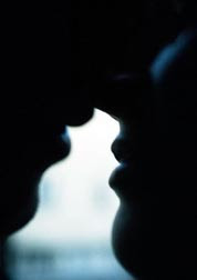 Kissing Silhouette