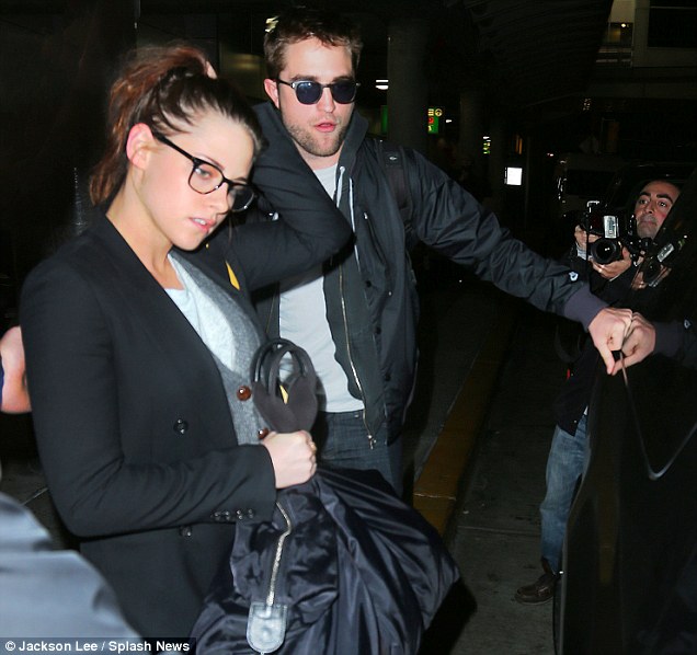 Kristen Stewart And Robert Pattinson