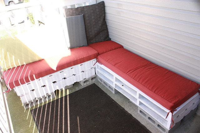 Lawn Furniture Made From Pallets