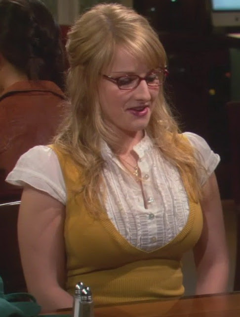 Melissa Rauch Photos