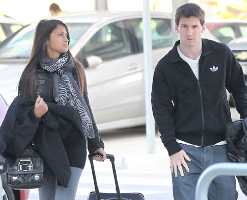 Messi Girlfriend 2013