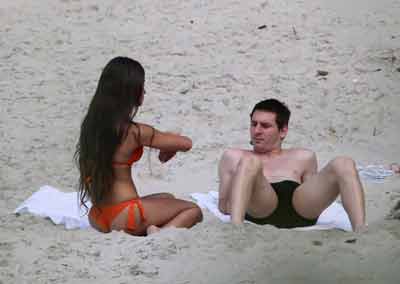 Messi Girlfriend