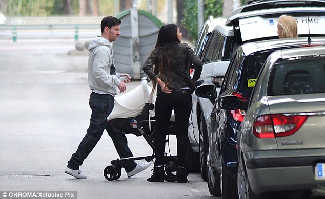 Messi Wife And Son