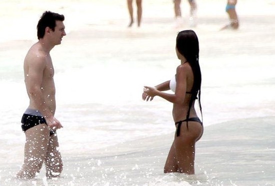 Messi Wife Bikini