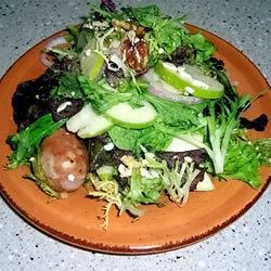 Mixed Greens Salad Apples