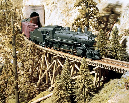 Model Train Sets Ho