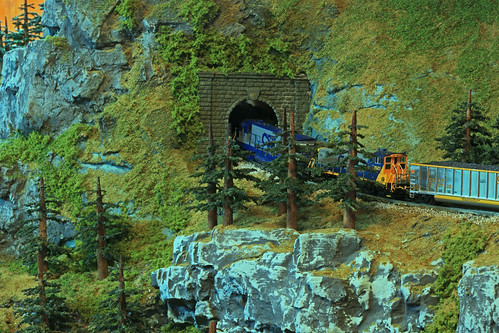 Model Trains N Scale Layouts