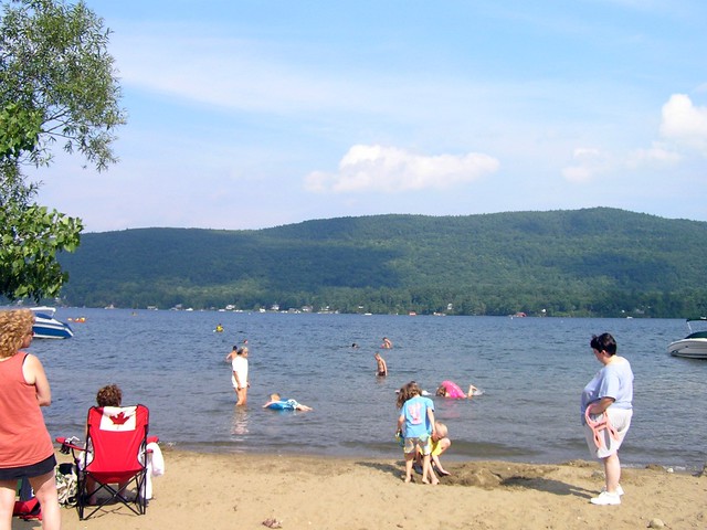 Pictures Of People Having Fun At The Beach