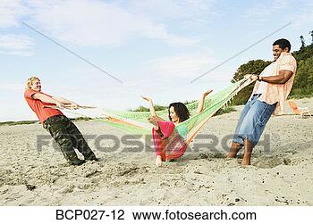 Pictures Of People Having Fun At The Beach