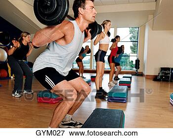 Pictures Of People Working Out In A Gym