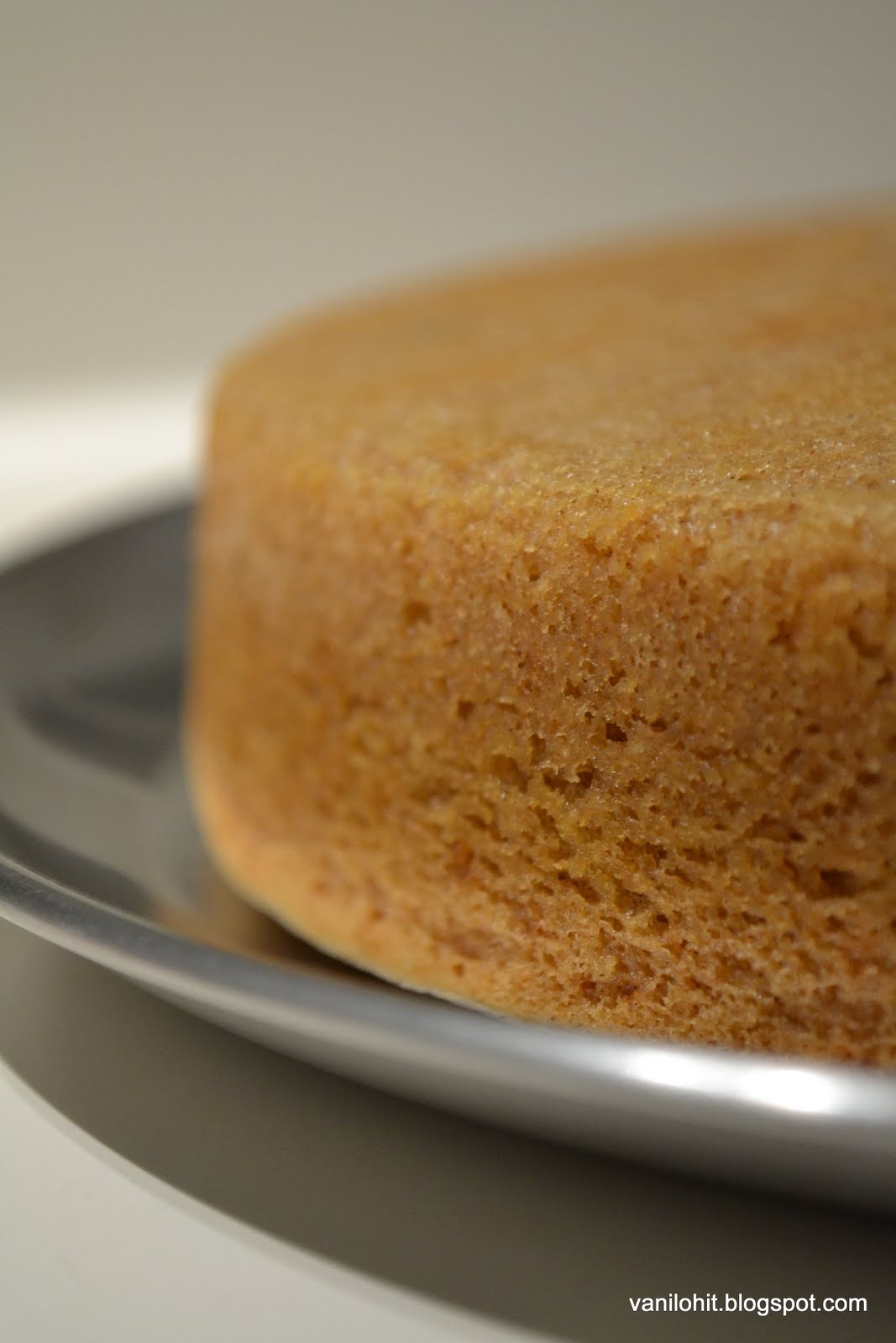 Pressure Cooker Cake Eggless