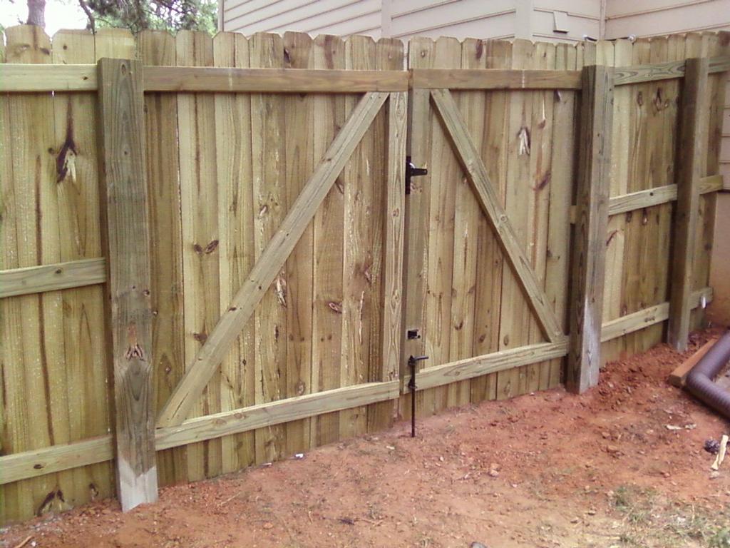 Privacy Fence Gate