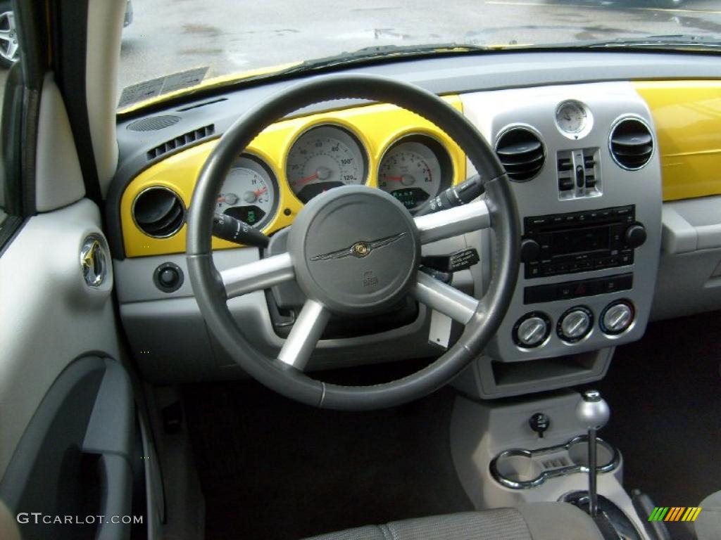 Pt Cruiser 2006 Interior