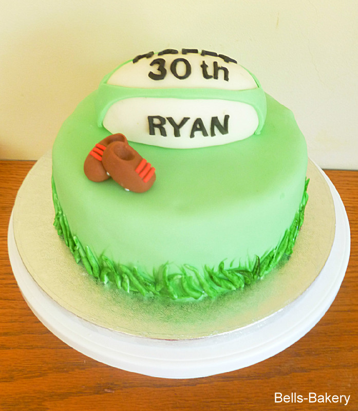 Rugby Ball Cake Tutorial