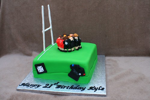 Rugby Scrum Cake