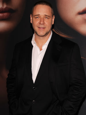 Russell Crowe Ufo