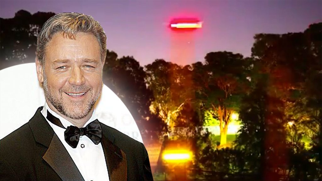 Russell Crowe Ufo