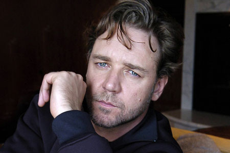 Russell Crowe Young