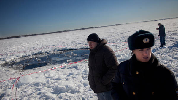 Russian Meteor Crater Size