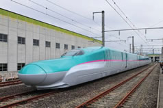 Shinkansen E5