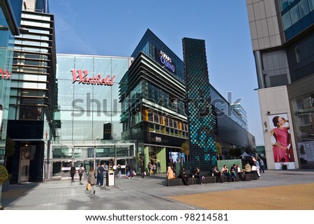 Shopping Centres In London City