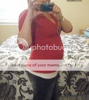 Showing At 16 Weeks Pregnant Pictures