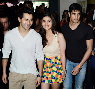 Siddharth Malhotra And Alia Bhatt Kiss In Student Of The Year