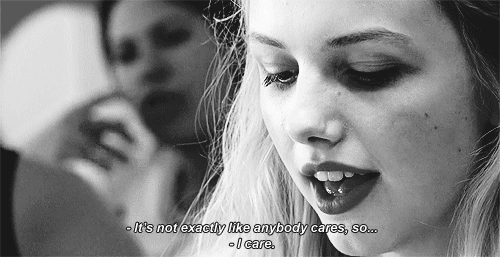 Skins Uk Cassie Eating Disorder